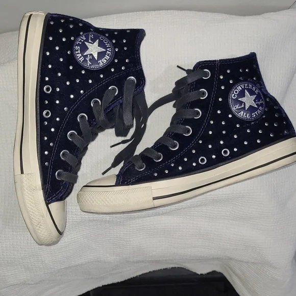 CONVERSE Velvet Size 7 Navy High-Top Sneakers with Studs - Picture 6 of 15